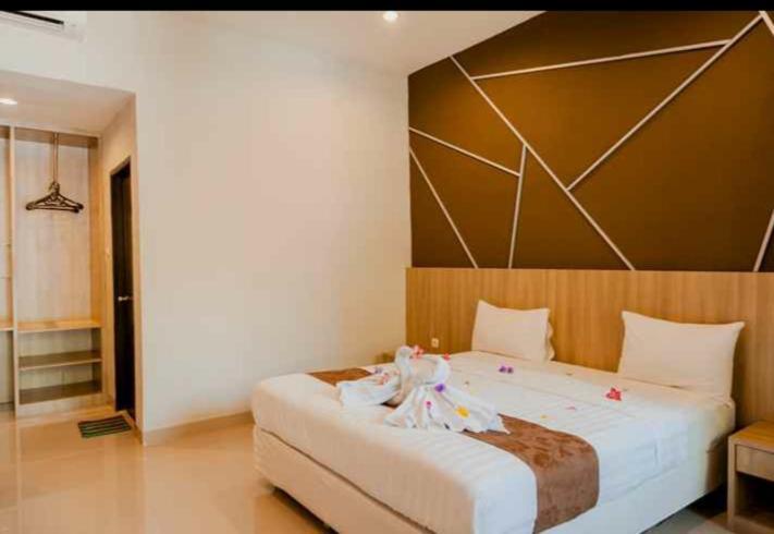 Puri Senggigi Hotel Mangsit Exteriör bild