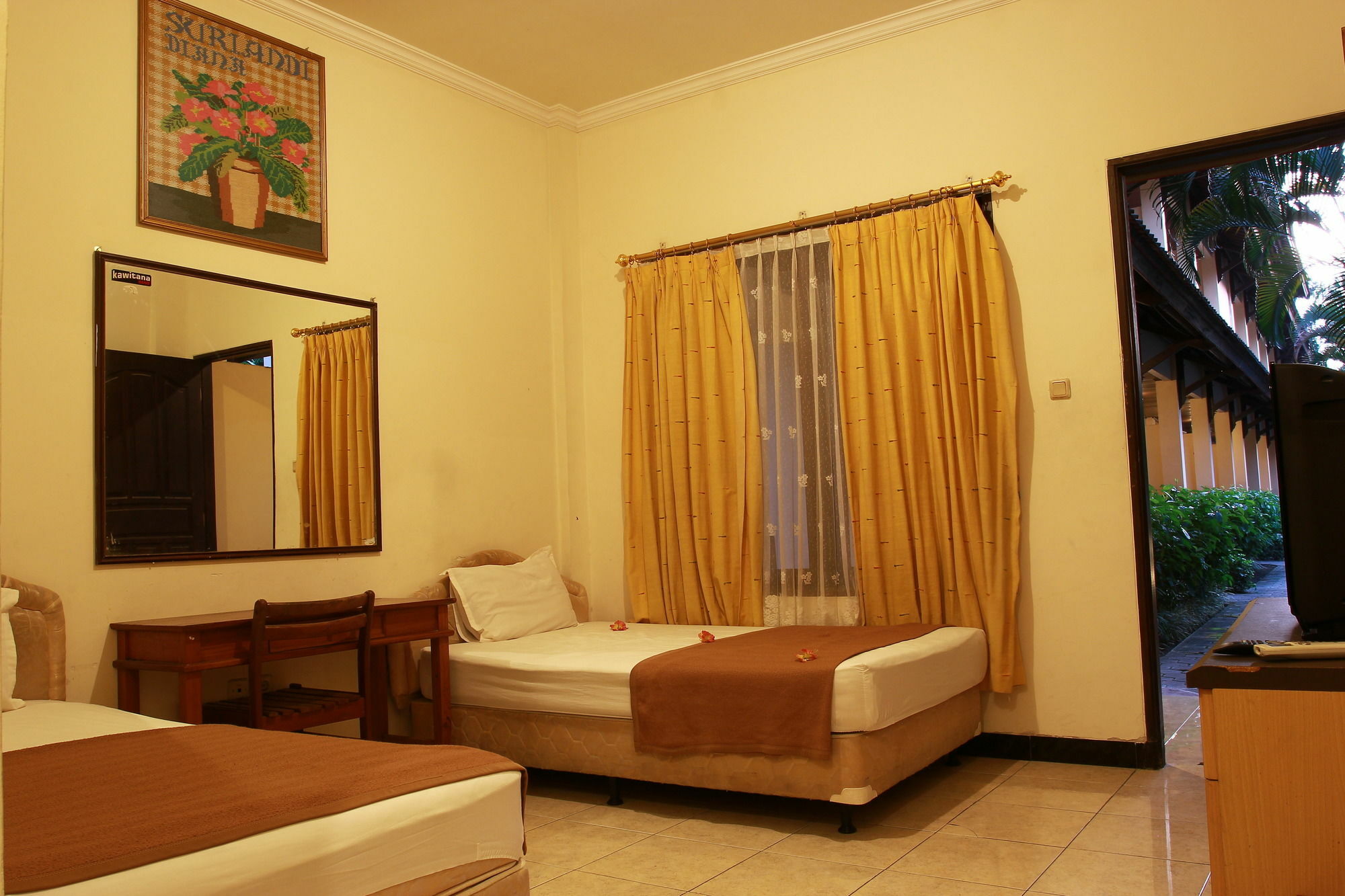 Puri Senggigi Hotel Mangsit Exteriör bild