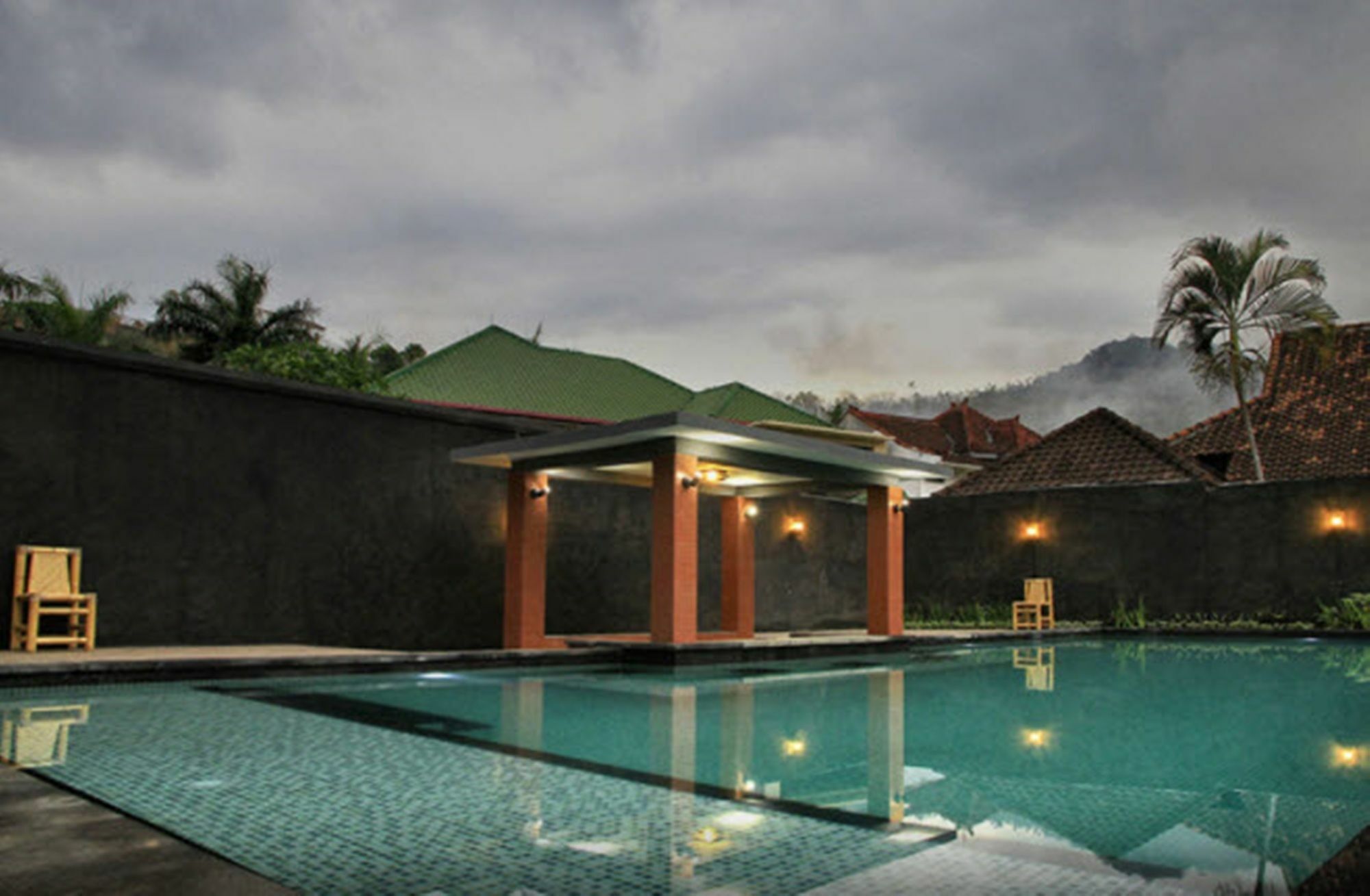 Puri Senggigi Hotel Mangsit Exteriör bild